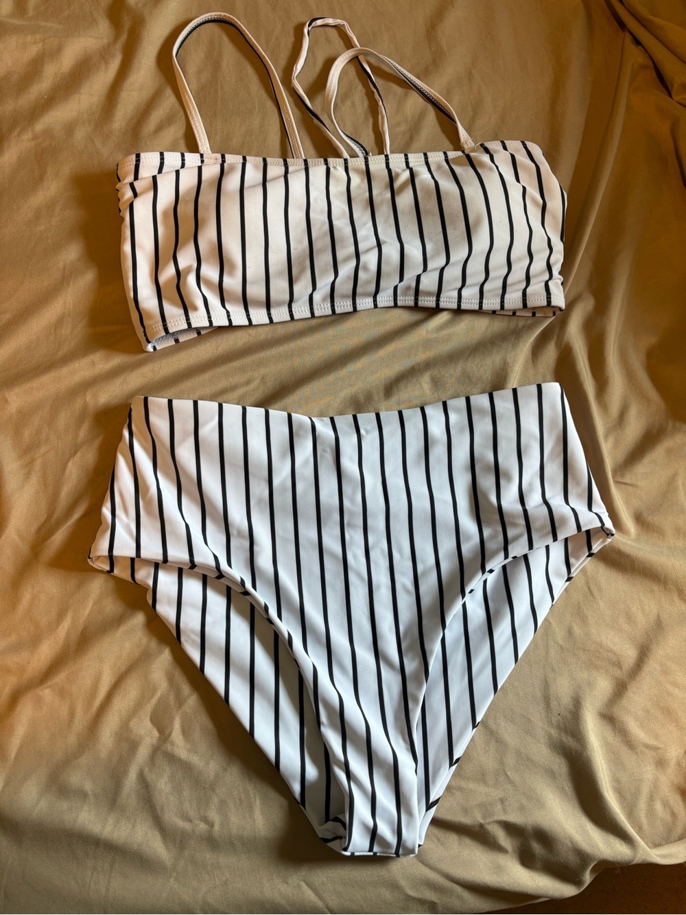 SHEIN Black and White Vertical Stripe Bandeau Bikini Set